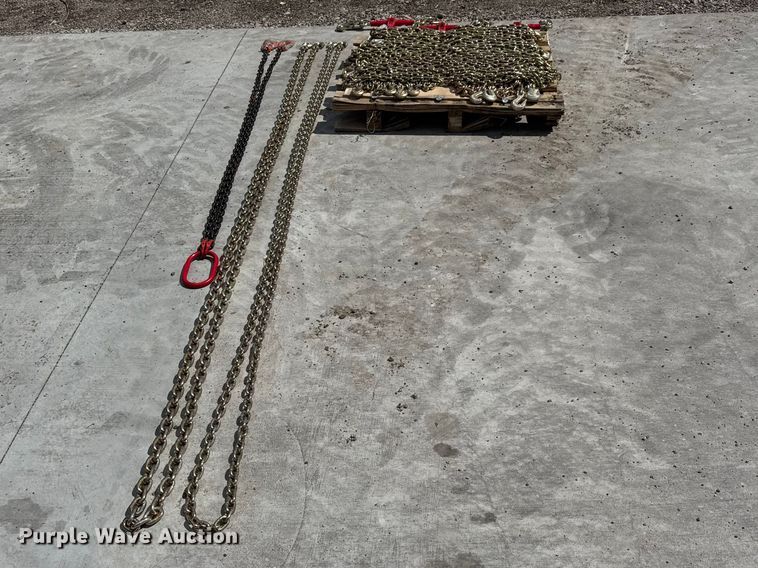 image for item ET1825 Chains