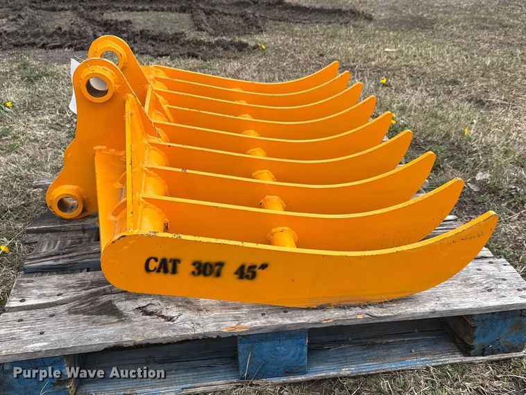 image for item ET1826 Excavator rake