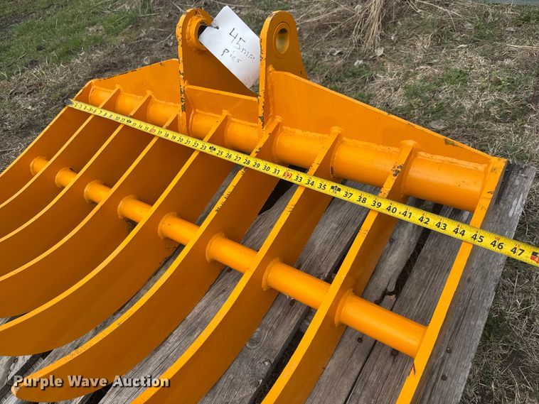 image for item ET1826 Excavator rake