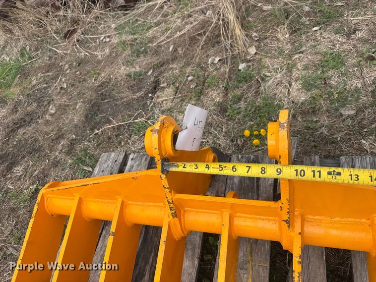 image for item ET1826 Excavator rake