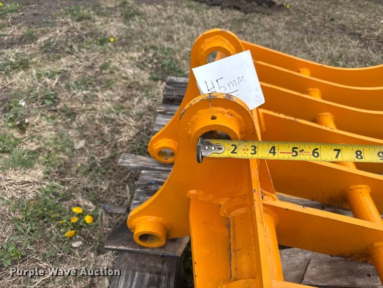 image for item ET1826 Excavator rake