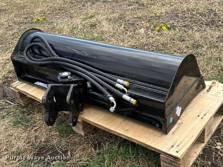 image for item ET1827 Excavator swivel bucket