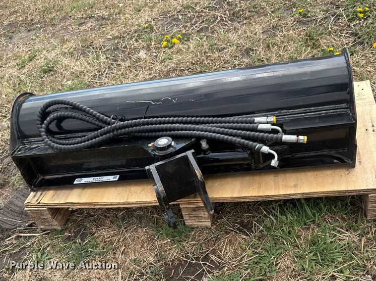 image for item ET1827 Excavator swivel bucket