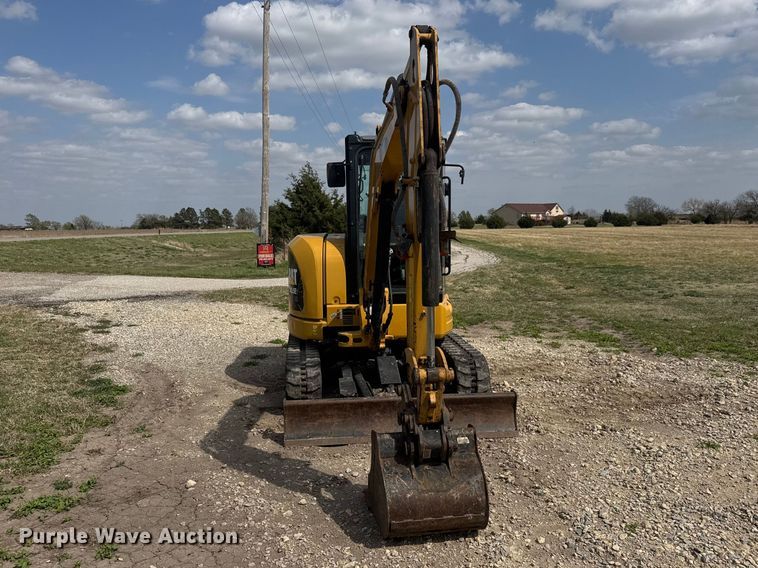 image for item ET1848 2015 Caterpillar 303.5E2 CR mini excavator