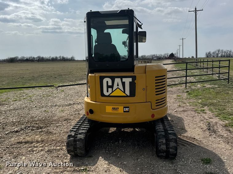 image for item ET1848 2015 Caterpillar 303.5E2 CR mini excavator
