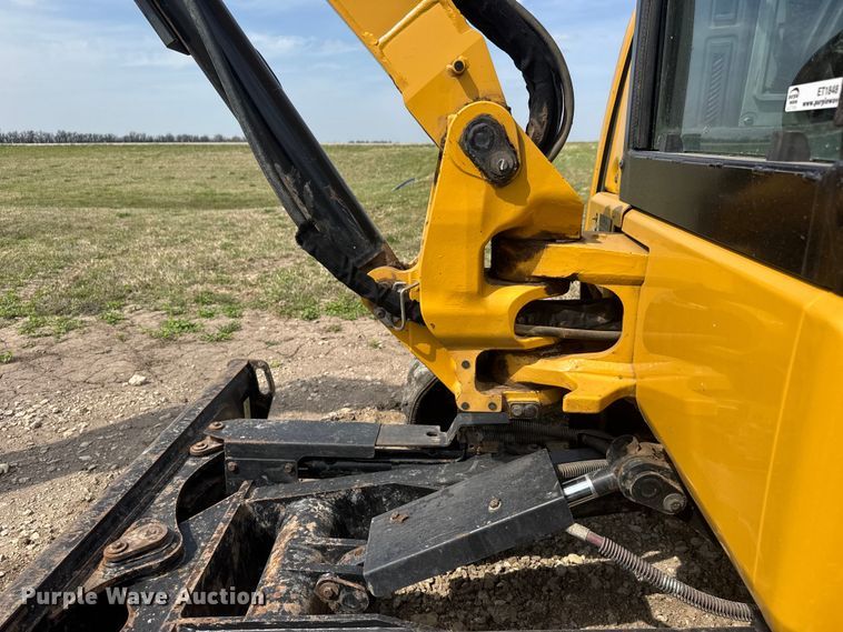 image for item ET1848 2015 Caterpillar 303.5E2 CR mini excavator