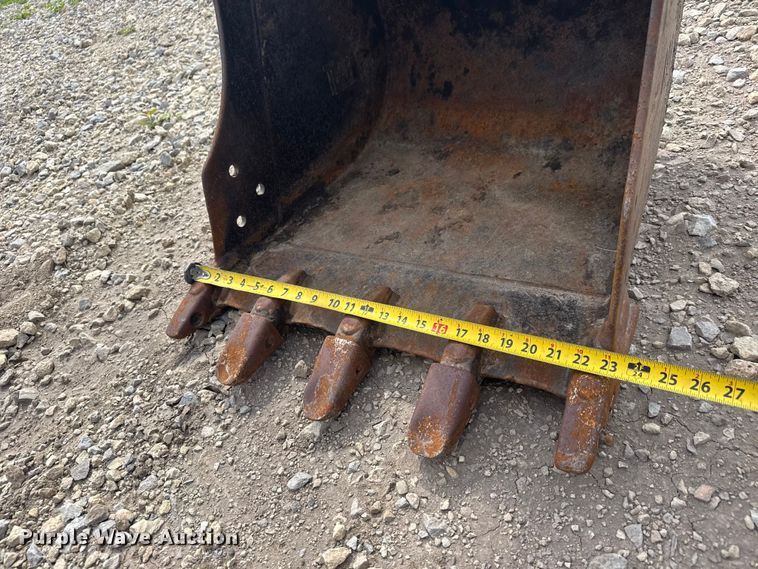 image for item ET1848 2015 Caterpillar 303.5E2 CR mini excavator