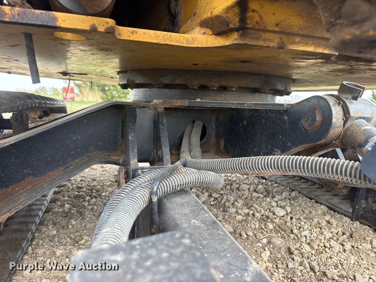 image for item ET1848 2015 Caterpillar 303.5E2 CR mini excavator