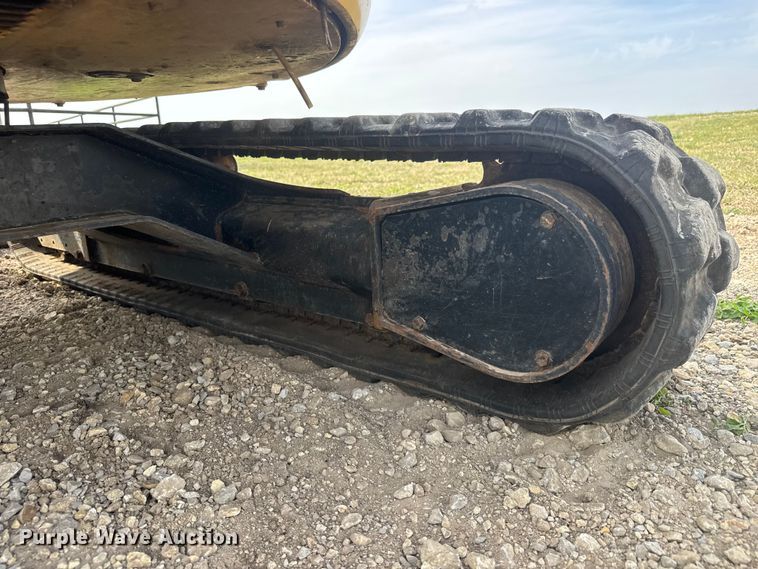 image for item ET1848 2015 Caterpillar 303.5E2 CR mini excavator