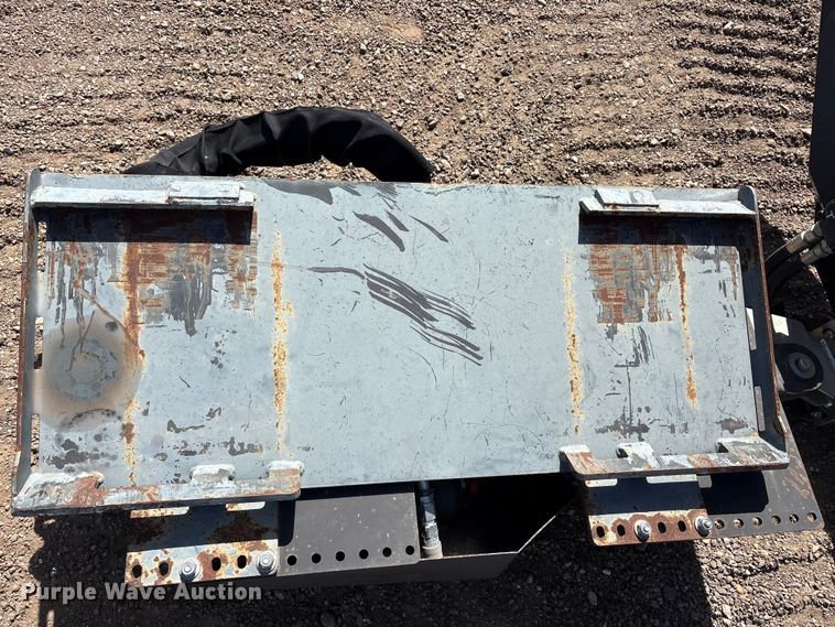 image for item EU0356 2017 Greentec LRS-2401-L skid steer tree saw