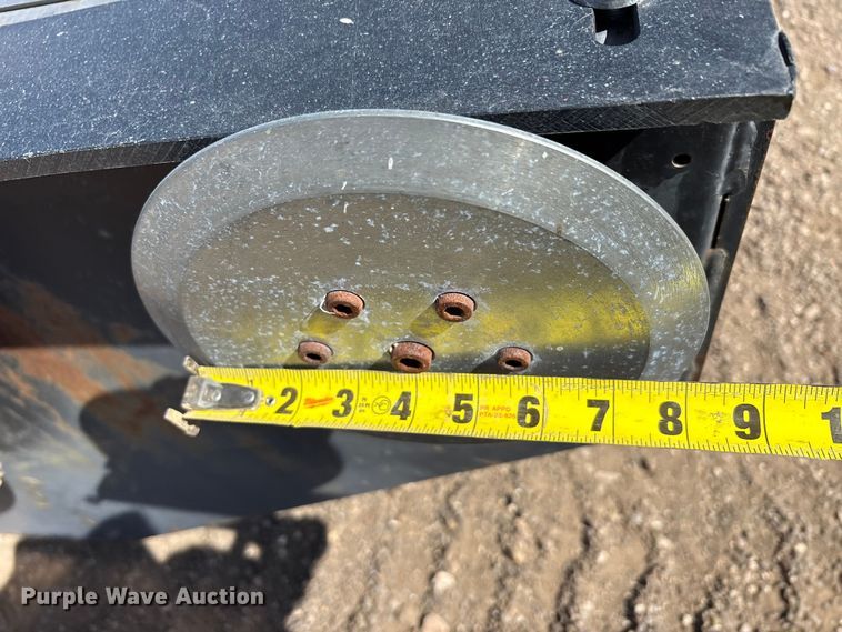 image for item EU0356 2017 Greentec LRS-2401-L skid steer tree saw