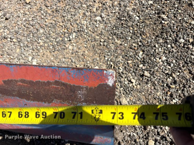 image for item EU0357 Three point blade
