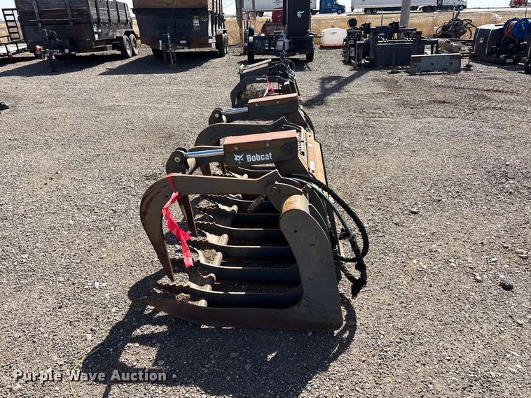 image for item EU0358 Bobcat GRPL-82-Root skid steer grapple bucket