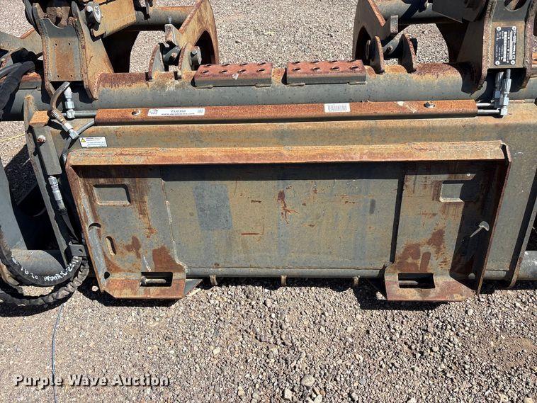 image for item EU0358 Bobcat GRPL-82-Root skid steer grapple bucket