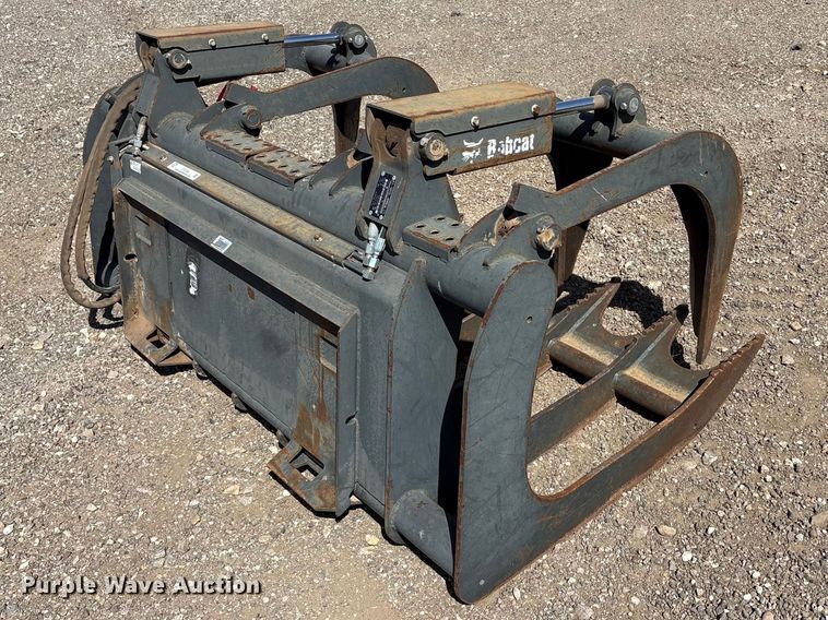 image for item EU0360 Bobcat GRPL 72 Root skid steer grapple bucket