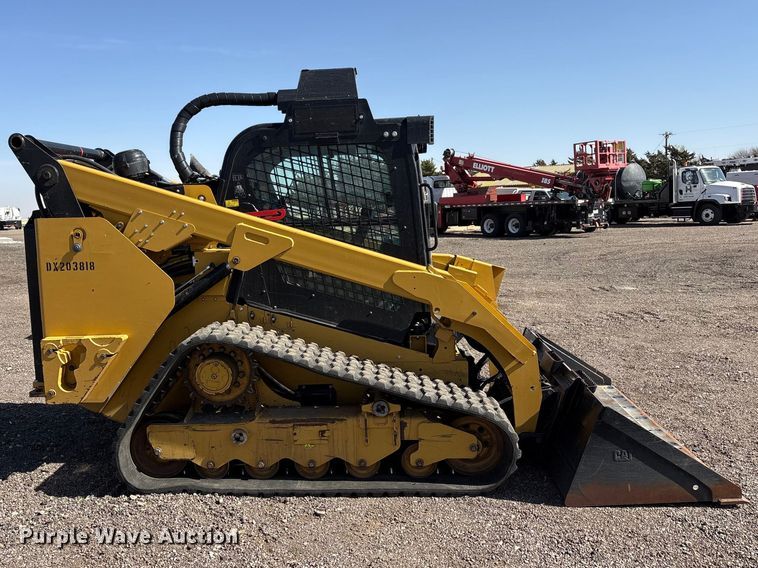 image for item EU0362 2018 Caterpillar 299D2 XHP tracked skid steer loader