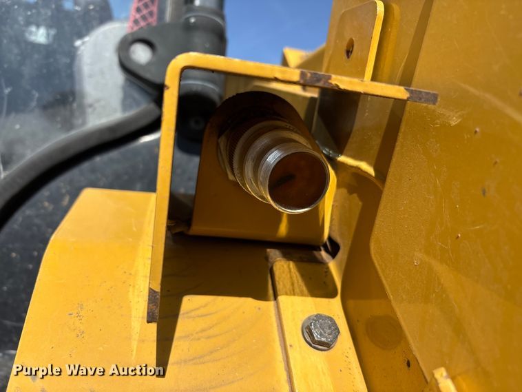 image for item EU0362 2018 Caterpillar 299D2 XHP tracked skid steer loader