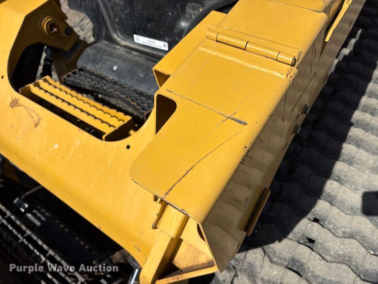 image for item EU0362 2018 Caterpillar 299D2 XHP tracked skid steer loader