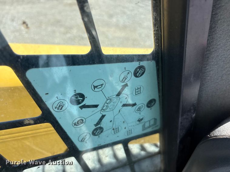 image for item EU0362 2018 Caterpillar 299D2 XHP tracked skid steer loader