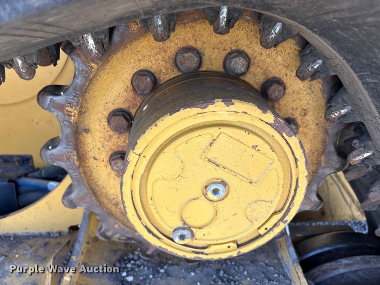 image for item EU0362 2018 Caterpillar 299D2 XHP tracked skid steer loader