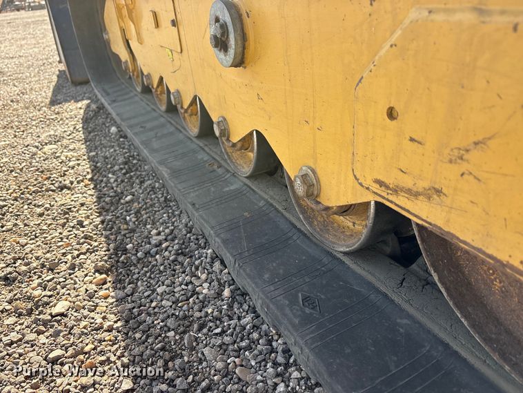 image for item EU0362 2018 Caterpillar 299D2 XHP tracked skid steer loader