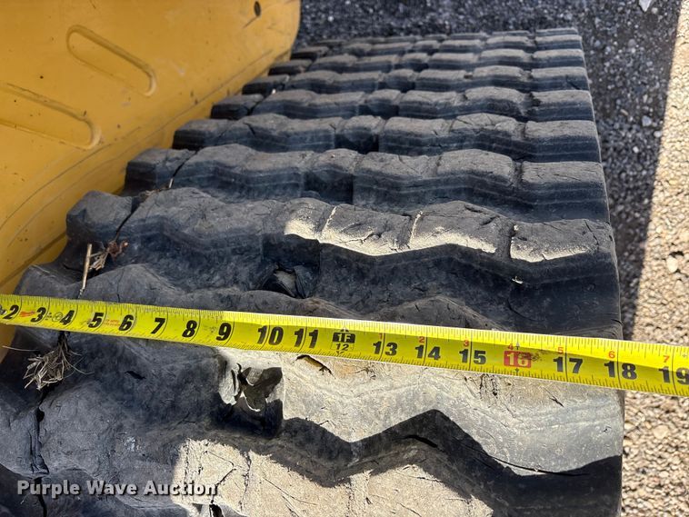 image for item EU0362 2018 Caterpillar 299D2 XHP tracked skid steer loader