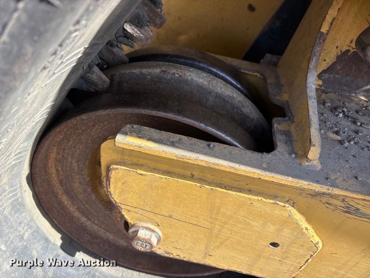 image for item EU0362 2018 Caterpillar 299D2 XHP tracked skid steer loader