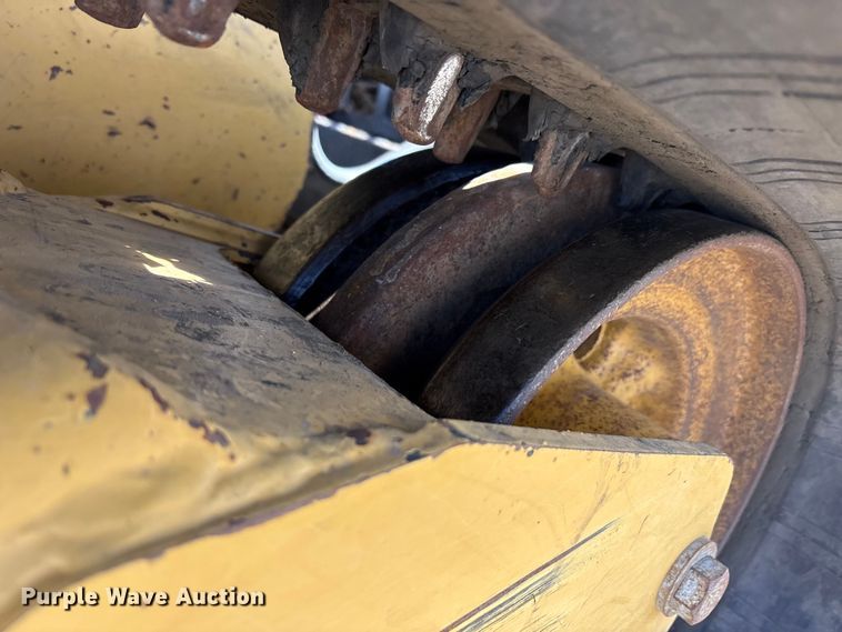 image for item EU0362 2018 Caterpillar 299D2 XHP tracked skid steer loader