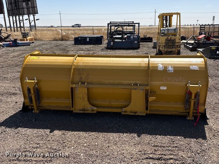 image for item EU0367 Caterpillar 479-8086 skid steer snow pusher