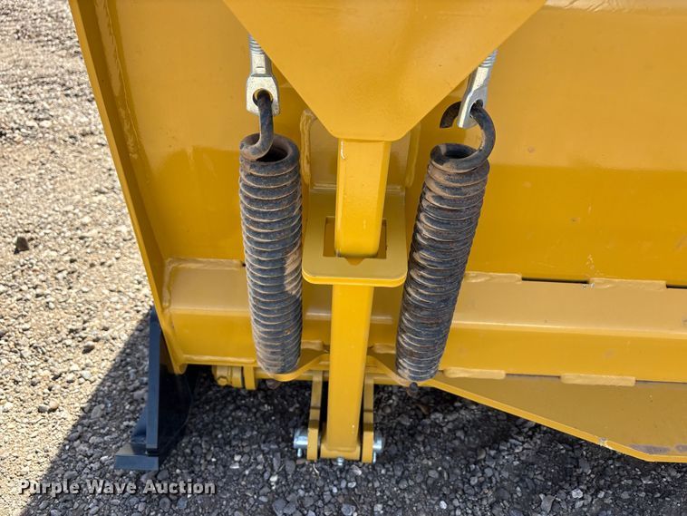 image for item EU0367 Caterpillar 479-8086 skid steer snow pusher