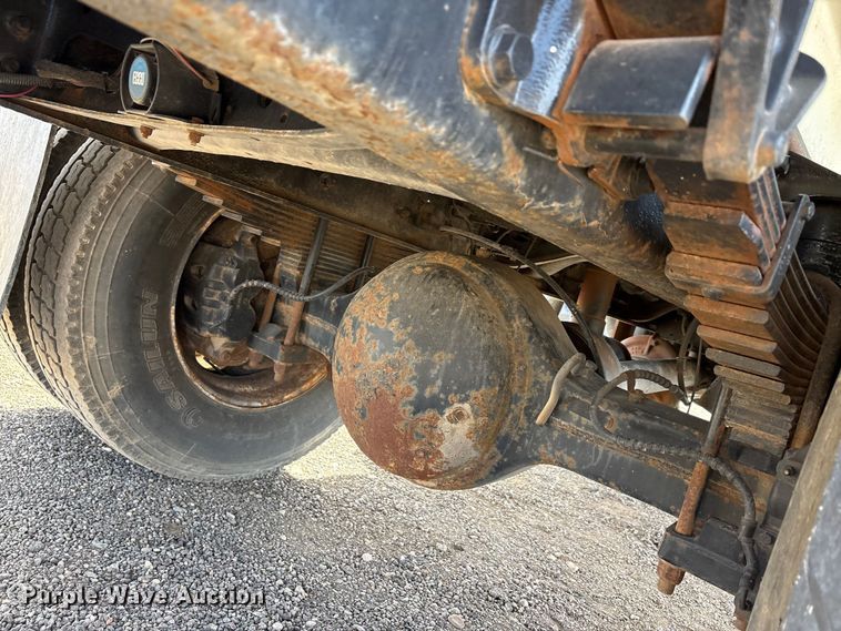 image for item EU0380 2006 International MA015 water truck