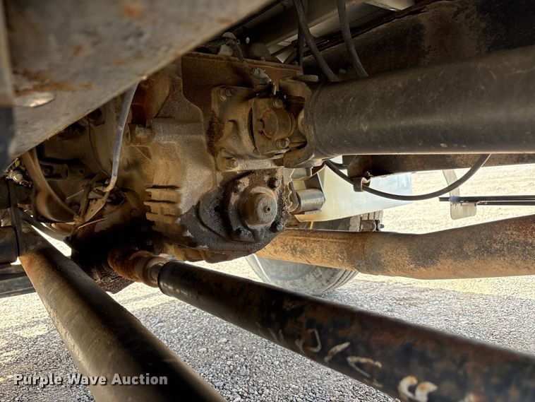 image for item EU0380 2006 International MA015 water truck