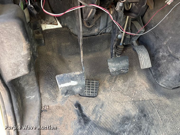 image for item EU0380 2006 International MA015 water truck