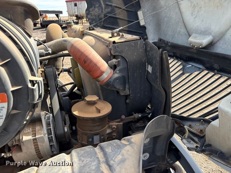 image for item EU0380 2006 International MA015 water truck