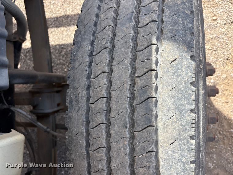 image for item EU0380 2006 International MA015 water truck