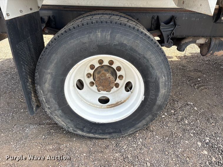 image for item EU0380 2006 International MA015 water truck