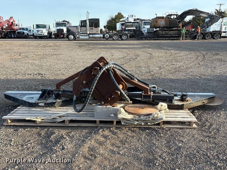 image for item EU0393 Green tec LRS-4802R tree saw