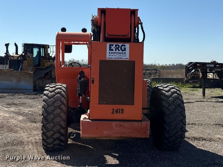 image for item EU0398 2011 JLG 10054 telehandler