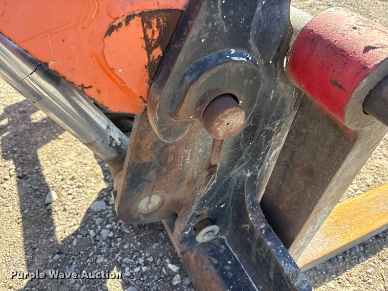 image for item EU0398 2011 JLG 10054 telehandler