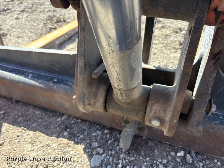 image for item EU0398 2011 JLG 10054 telehandler