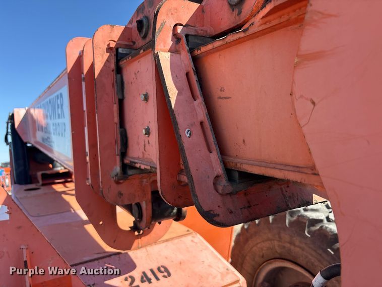 image for item EU0398 2011 JLG 10054 telehandler