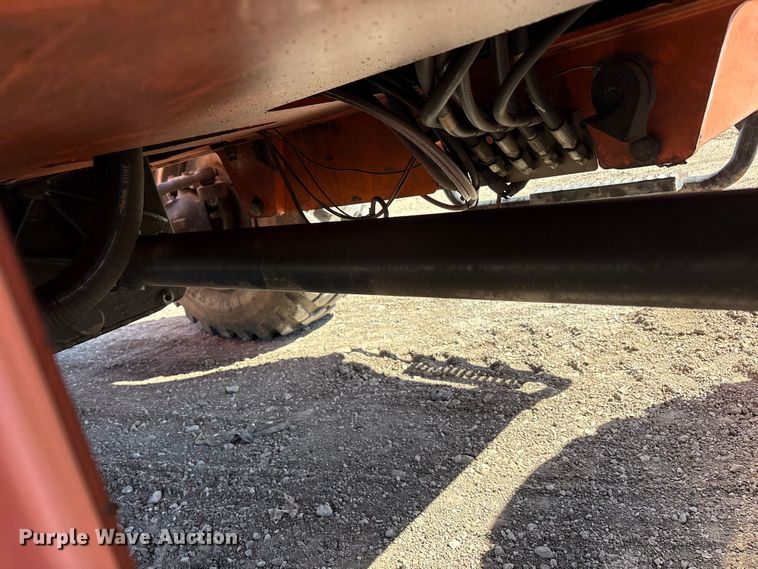 image for item EU0398 2011 JLG 10054 telehandler