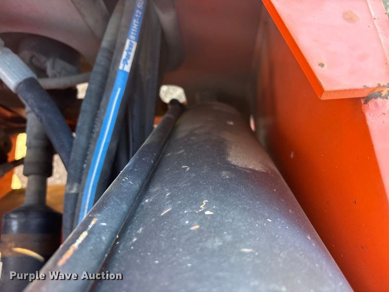 image for item EU0398 2011 JLG 10054 telehandler