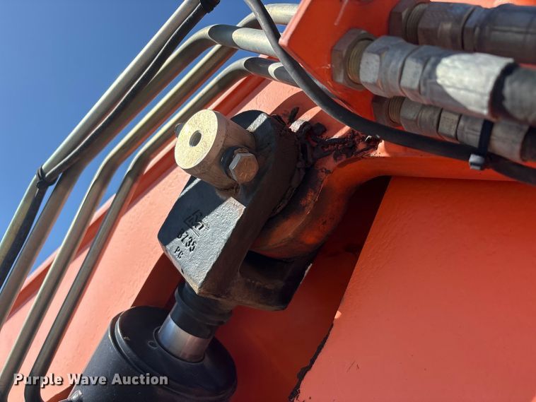 image for item EU0398 2011 JLG 10054 telehandler