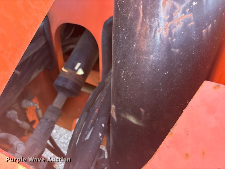 image for item EU0398 2011 JLG 10054 telehandler