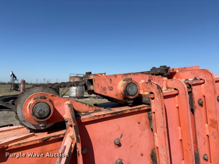 image for item EU0398 2011 JLG 10054 telehandler