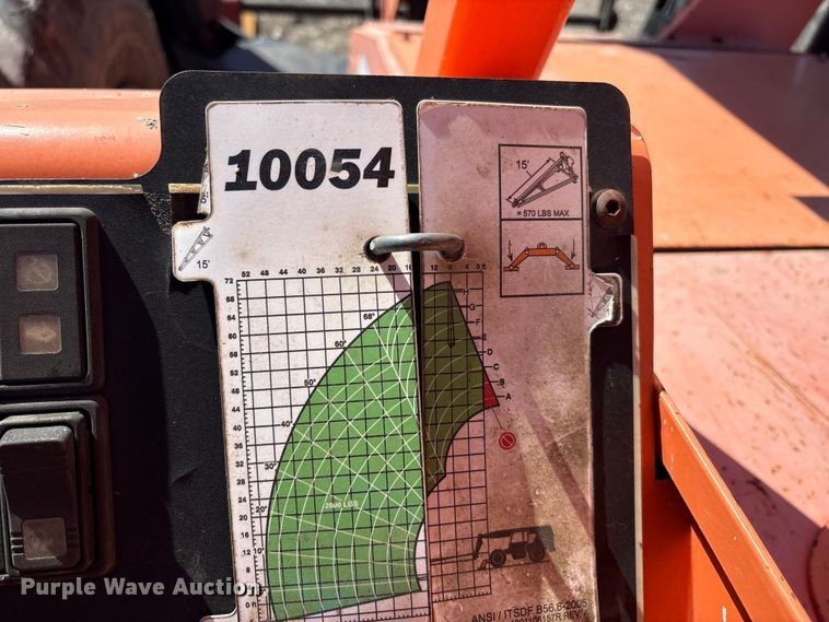 image for item EU0398 2011 JLG 10054 telehandler