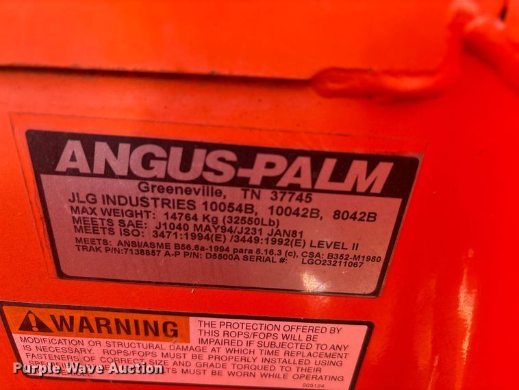 image for item EU0398 2011 JLG 10054 telehandler