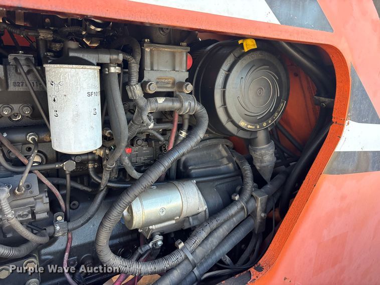 image for item EU0398 2011 JLG 10054 telehandler