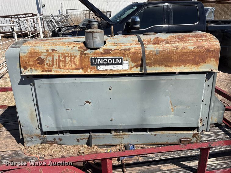 image for item EU0409 Lincoln SAE-350 F3L-912 welder/generator
